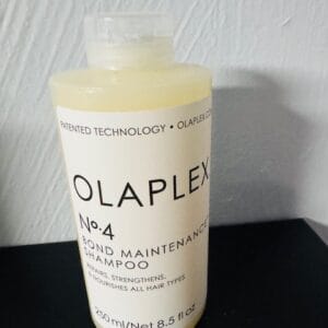 Olaplex No.4 - Bond Maintenance Shampoo - 8.5 Oz